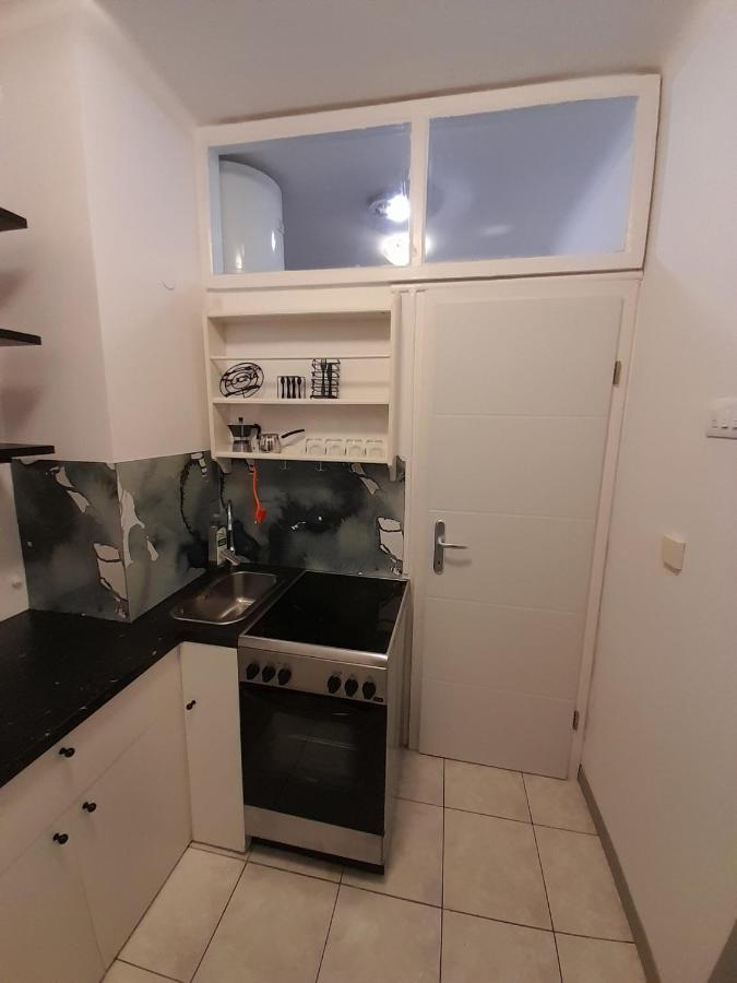 Studio Apartman Lena غييكا المظهر الخارجي الصورة